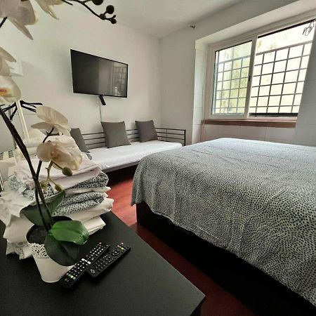 Room In Queluz 11 Minutes From Lisbon Exteriér fotografie